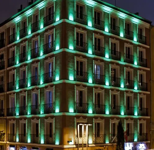 JC Rooms Santo Domingo Madrid